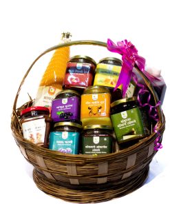 Delightful Bite Grande Gift Basket