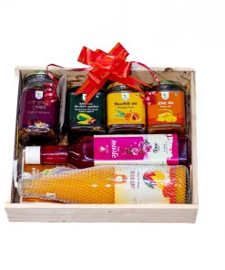 Taste of Rural Maharashtra Small Gift Basket