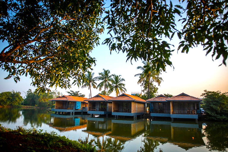 Premium Pond House Outside (5)